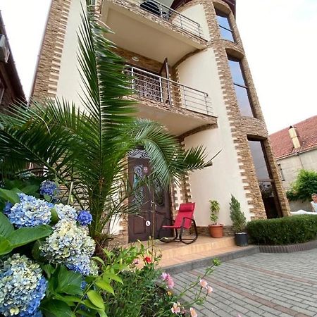 Guest House Кобулети Екстериор снимка