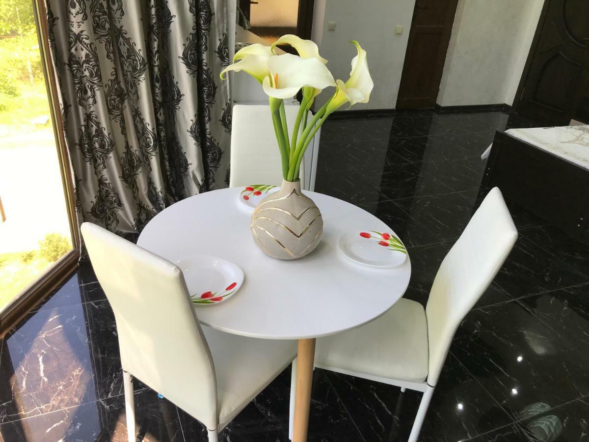 Guest House Кобулети Екстериор снимка